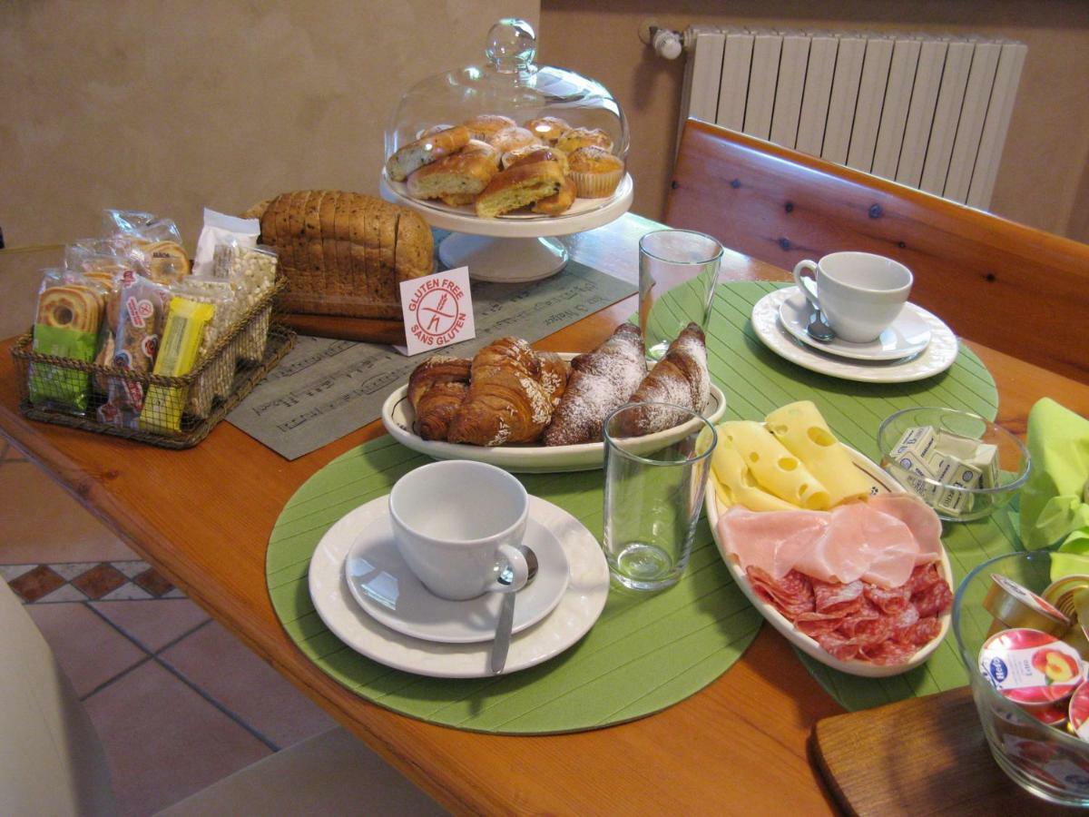 B&B Family House Franciacorta Corte Franca Kültér fotó